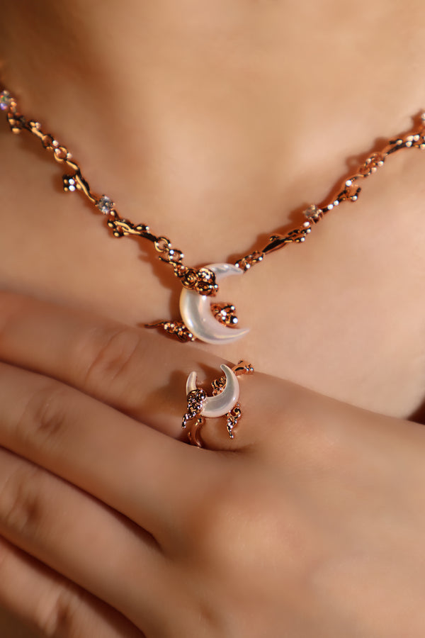 18K Rose Gold Plated Natural Shell Moon Ring