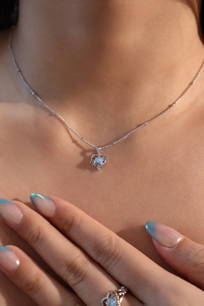 925 Sterling Silver Moonstone Heart Pendant Necklace main image 0