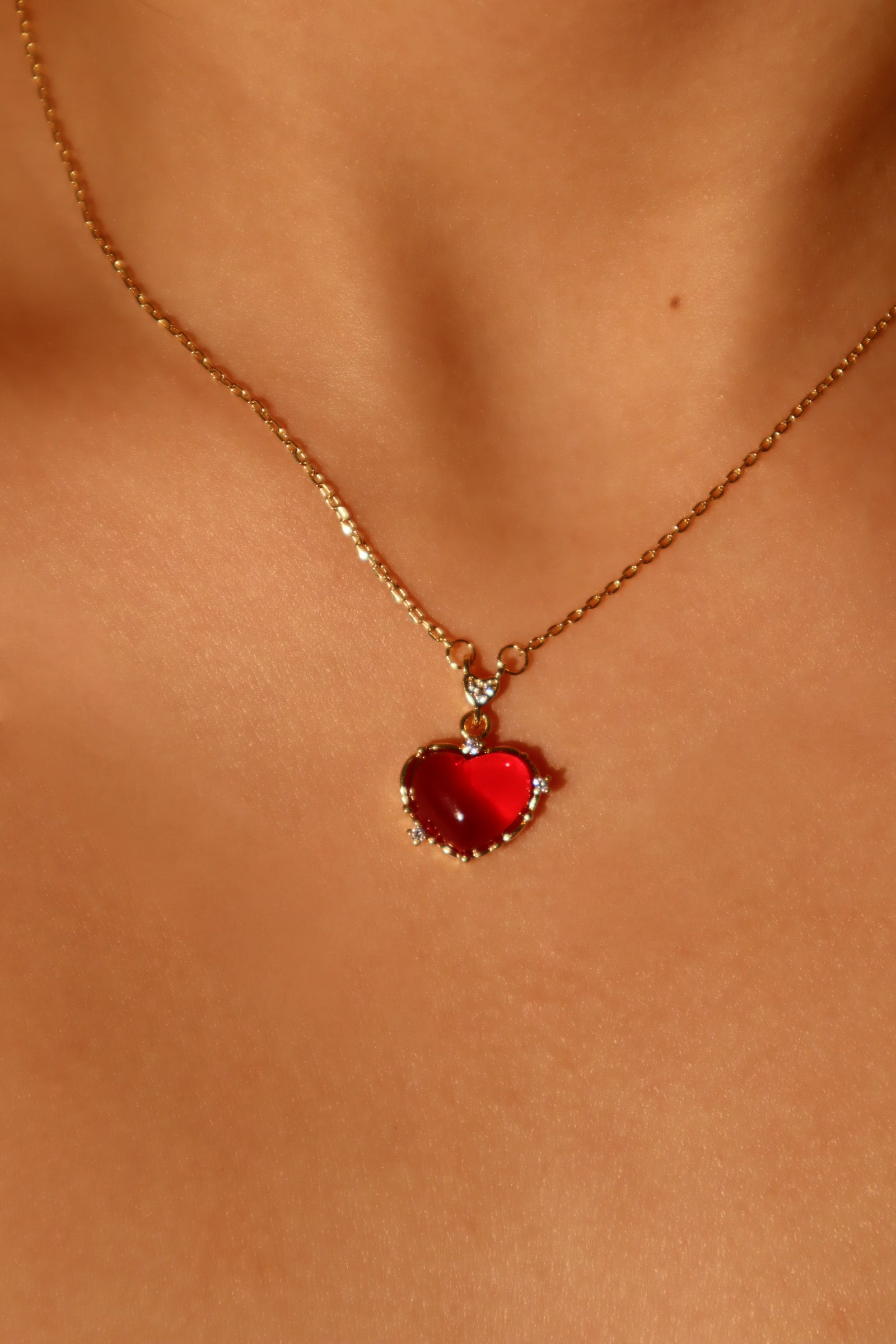 18K Real Gold Plated Red Gem Heart Necklace – Cutethingscommin 18K Real Gold Plated Red Gem Heart Necklace – Cutethingscommin