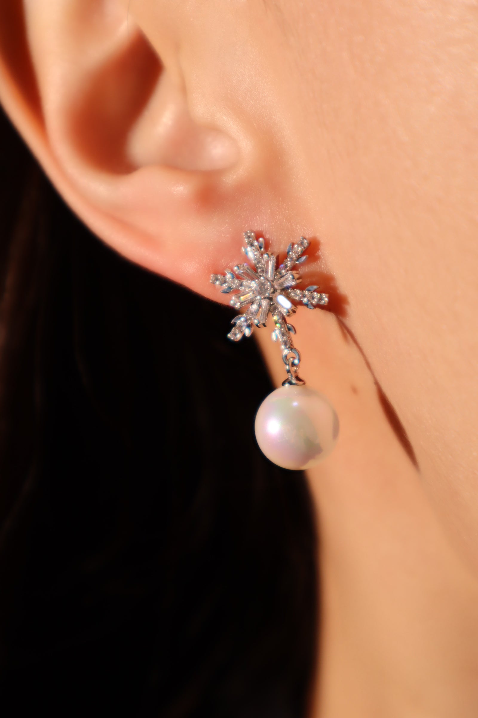 Platinum Plated Snowflake Pearl Earrings