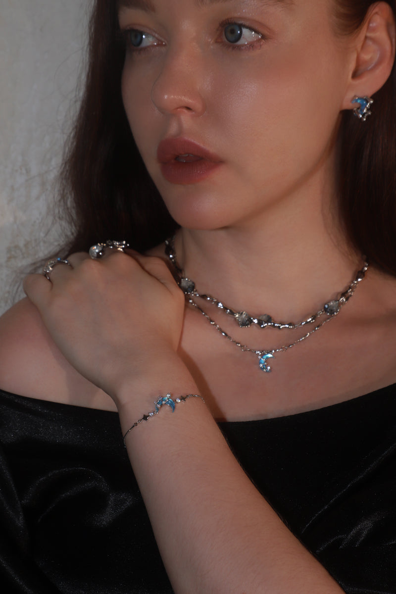 Palladium white-gold-plated moon and star necklace with a zirconia moonstone and zirconia diamonds