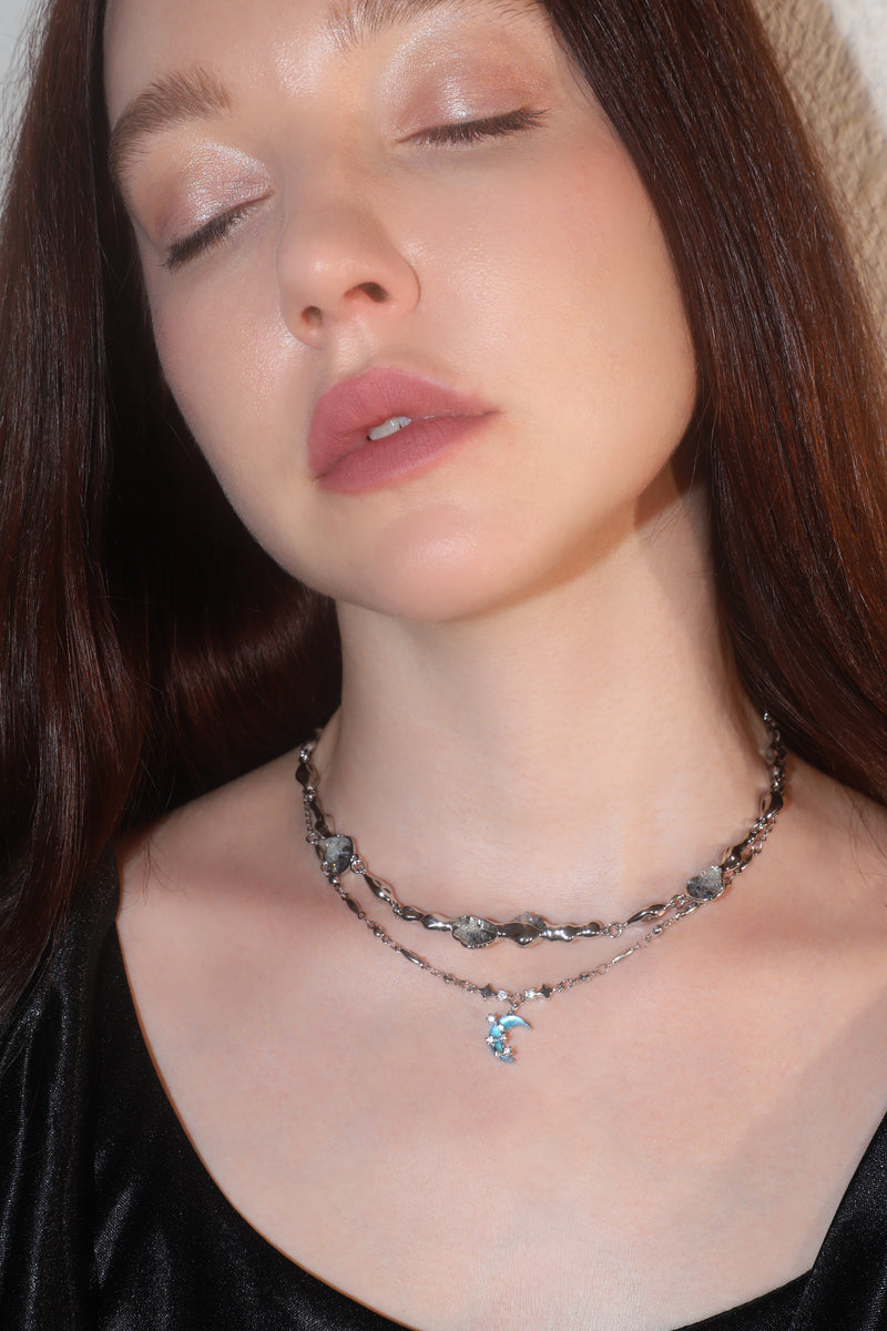 Palladium white-gold-plated moon and star necklace with a zirconia moonstone and zirconia diamonds