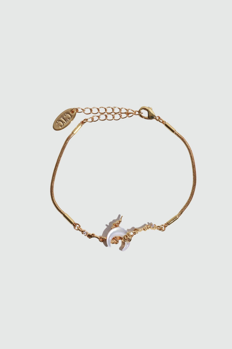 18K Real Gold Plated Natural Shell Moon Bracelet