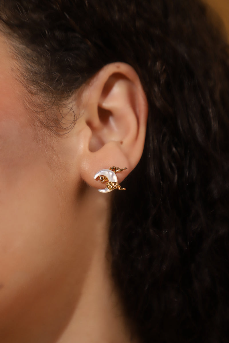 18K Real Gold Plated Natural Shell Moon Earrings
