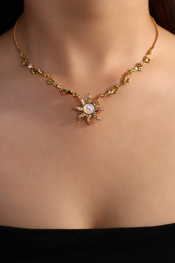 Natural Shell Sun Halskette, mit echtem 18K-Gold vergoldet