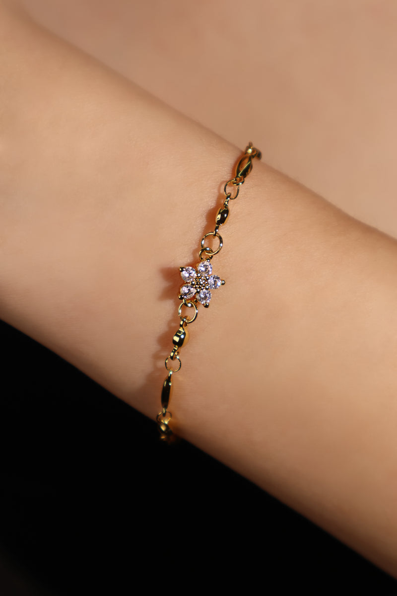 18K gold plated bracelet with a starlight bloom of sparkling zirconia