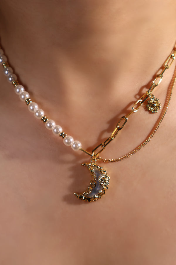 18K Vergulde Blauwe Maan Parelketting