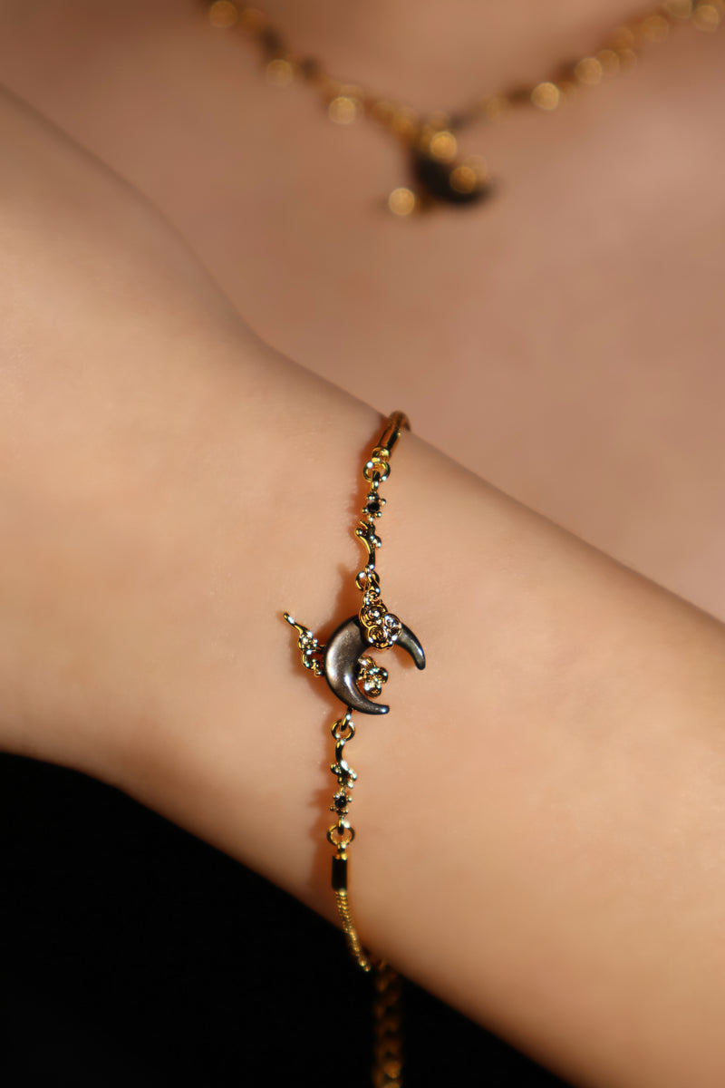 18K Real Gold Plated Black Shell Moon Bracelet