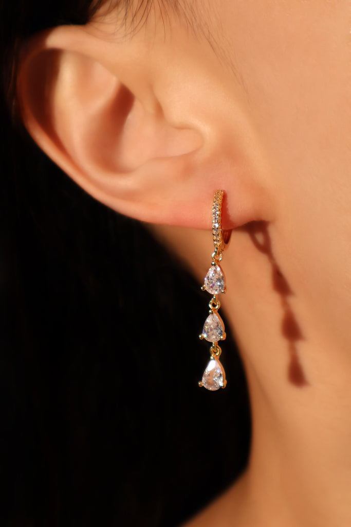 Water Droplet 18K Gol Plated Earring main image 0