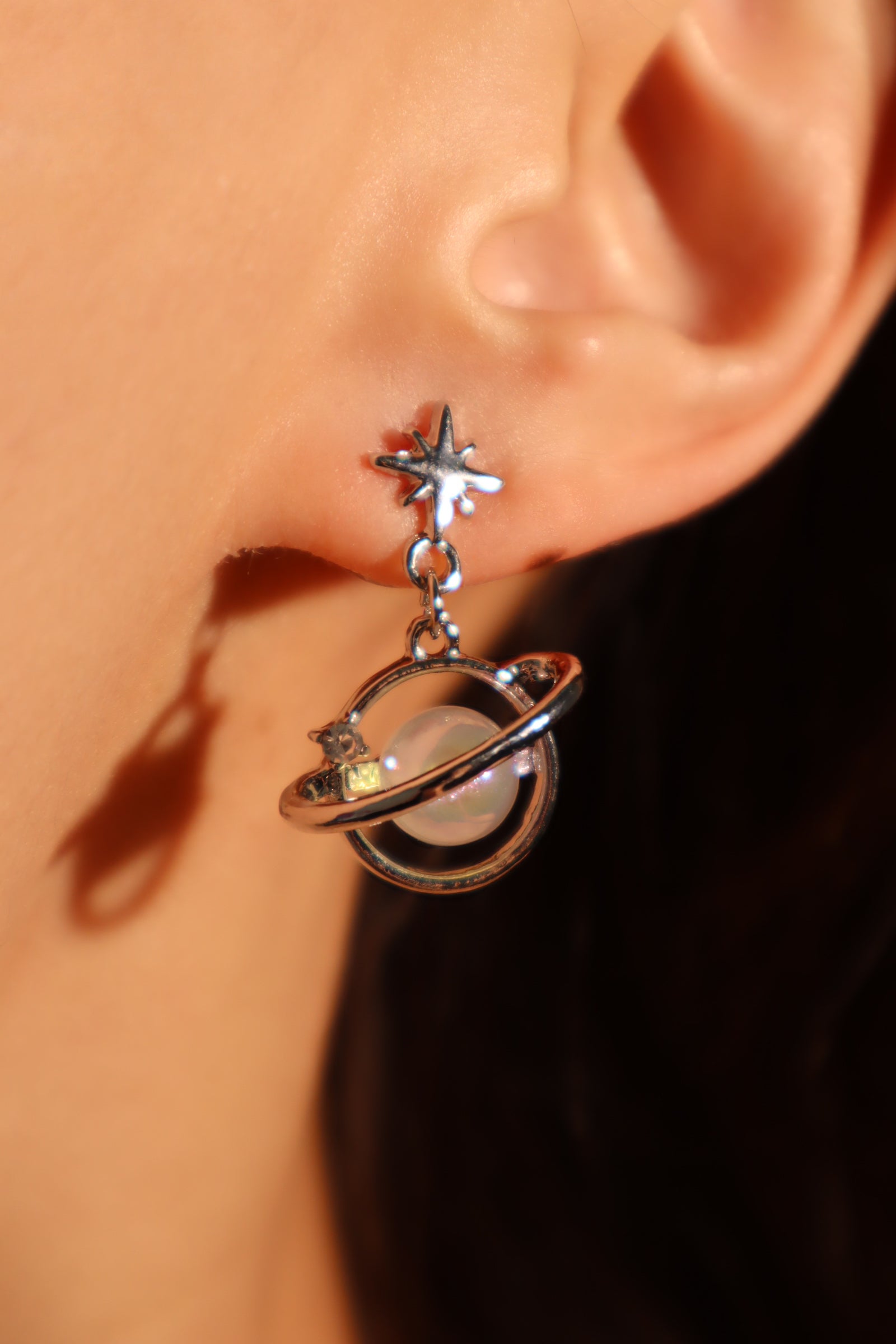 Satum Star Pearl Earrings