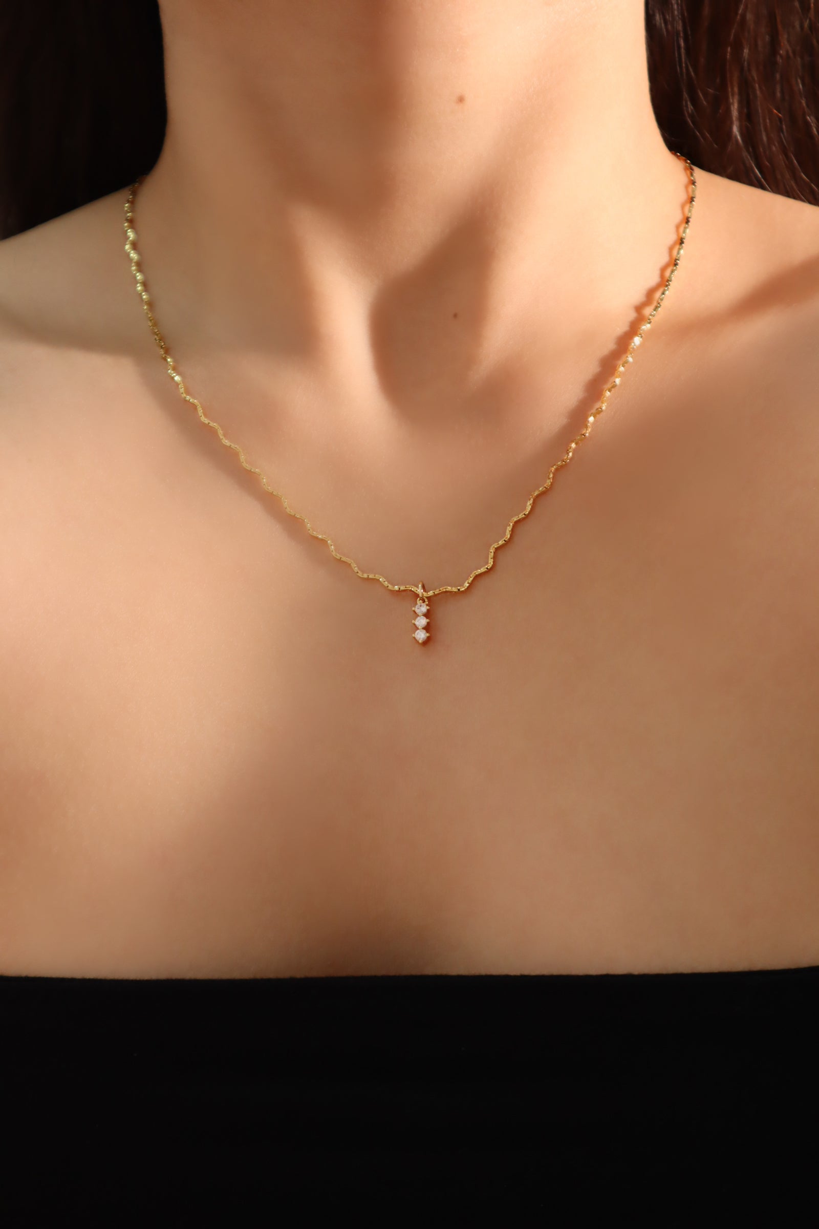 18K Real Gold Plated Diamond Wave Pendant Necklace