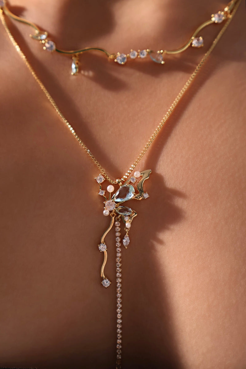 18K gold-plated necklace with blue gemstones and zirconia diamonds
