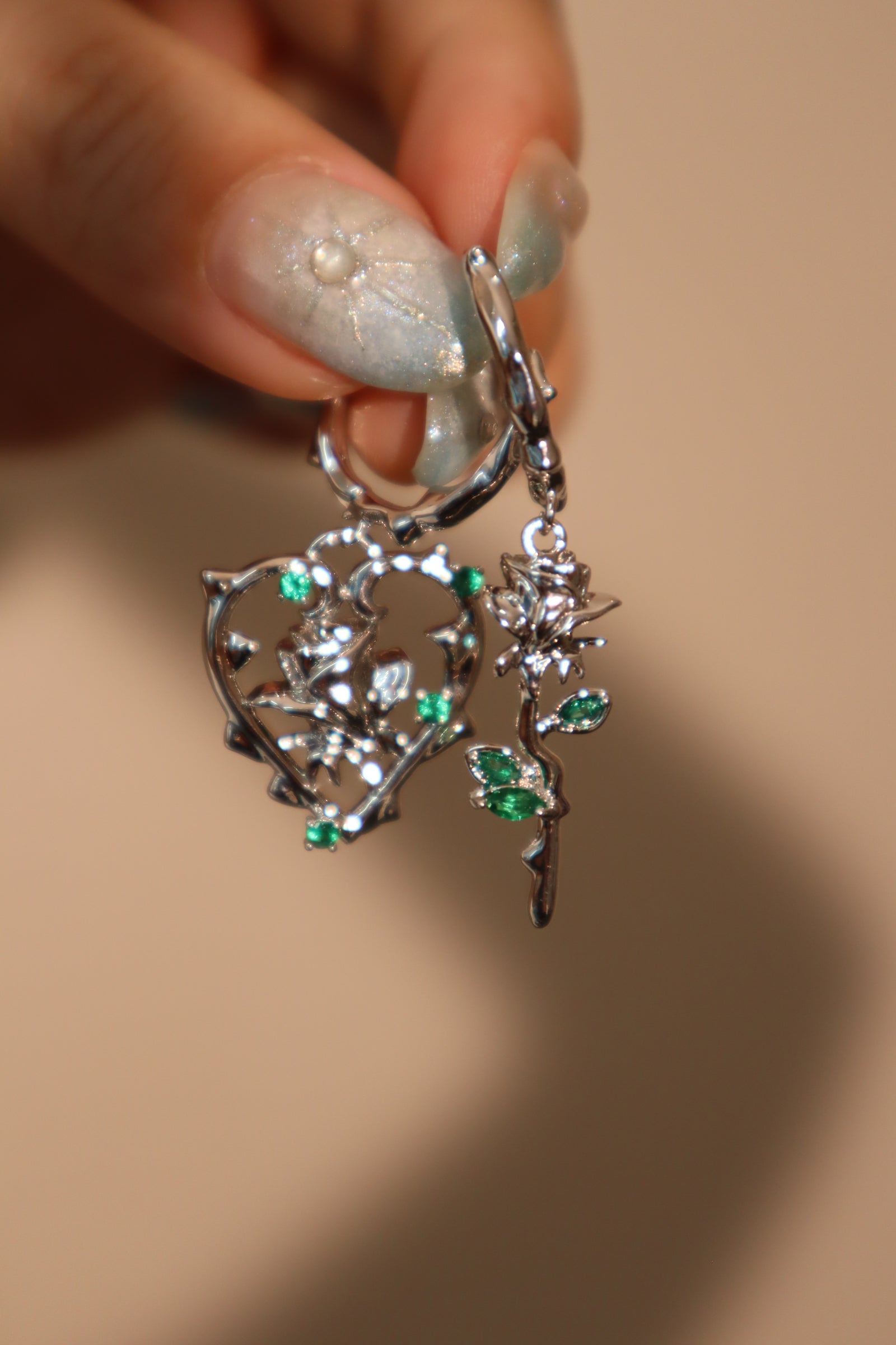 Platinum plated green gems rose Hoop Earrings