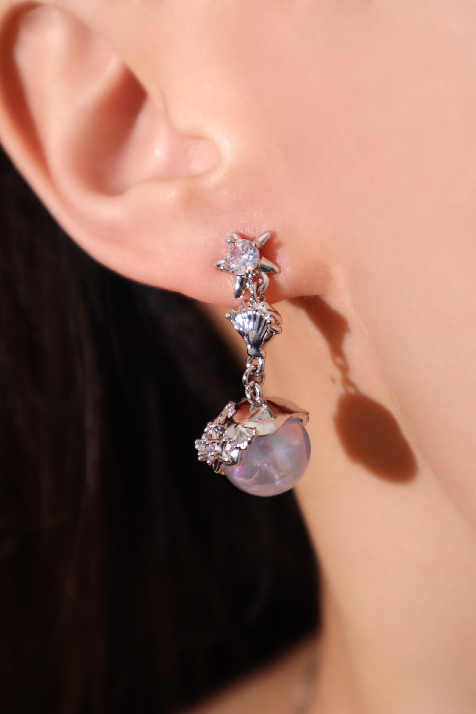 Platinum Plated Ocean Blue Pearl Shell Earrings