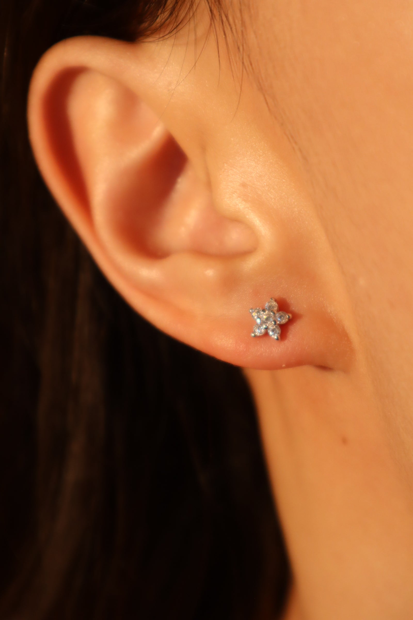 925 Sterling Silver Diamond Flake Stud Earrings