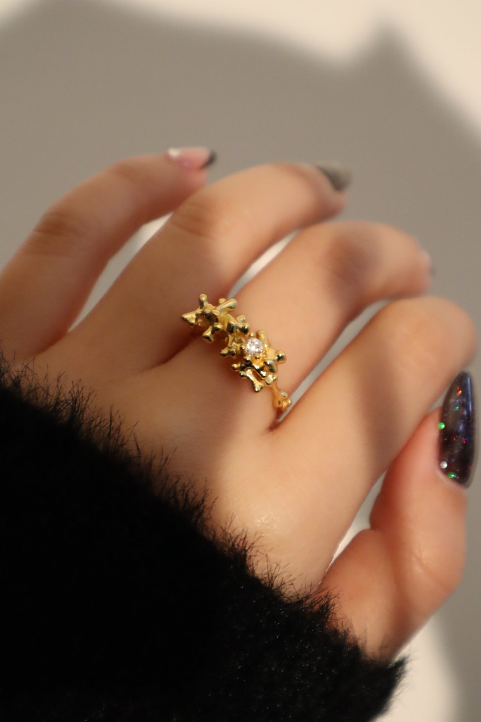 18K gold Vermeil white gem blossom ring