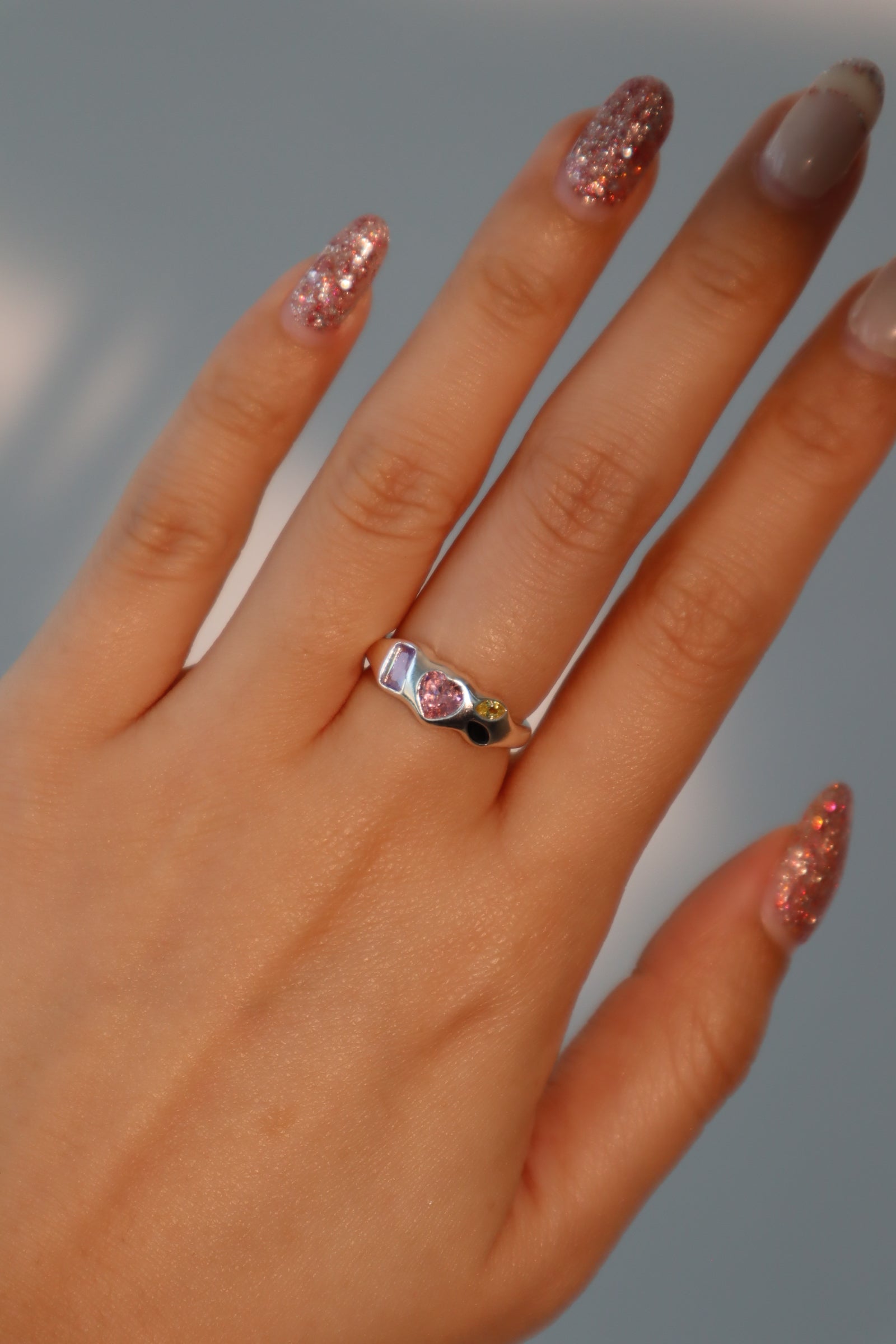 925 Sterling Silver Pink heart gems Ring