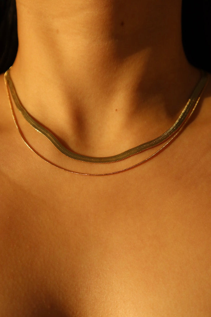 Bow Charm Holder Necklace Gift Set | 18K Gold Stainless Steel